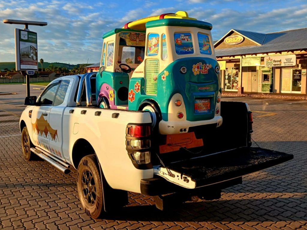 Urban Tretch Tents and Amusements Gallery kids entertainment